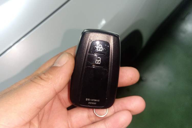 Used Toyota RAV4 2022 2.0L CVT Two-Wheel Drive Fashion Plus Edition