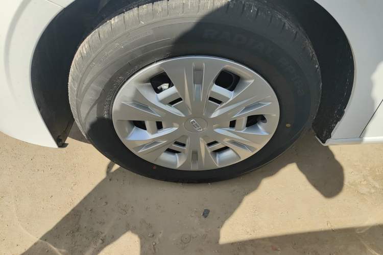 Used Geely Auto Emgrand 2025 4th Generation 1.5L Manual - Starry Edition
