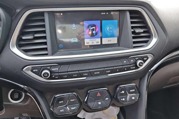 Used GAC Trumpchi GS4 2017 200T G-DCT Two-Wheel Drive Elite Edition
