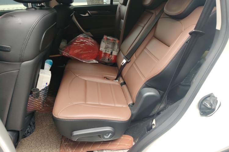 Used Haval H9 2016 2.0T Four-Wheel Drive Luxury 7-Seater
