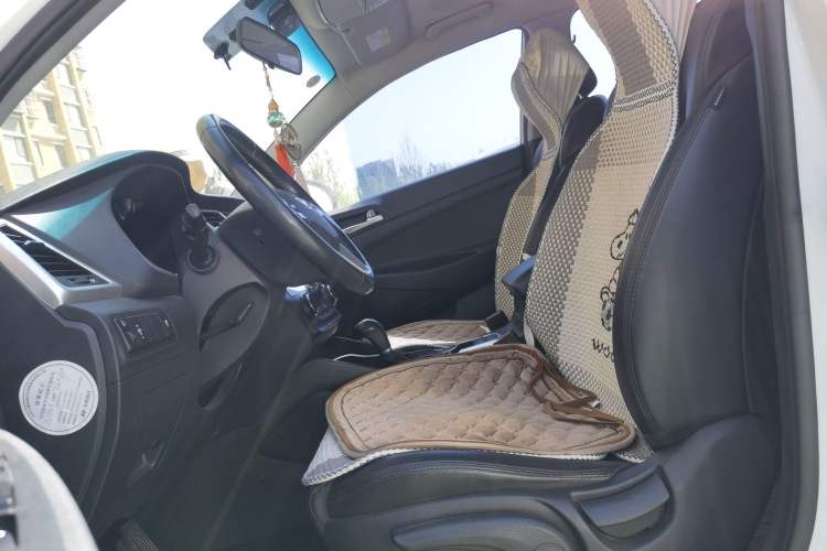 Used Hyundai Tucson 2015 1.6T Dual-Clutch Two-Wheel-Drive Smart Model