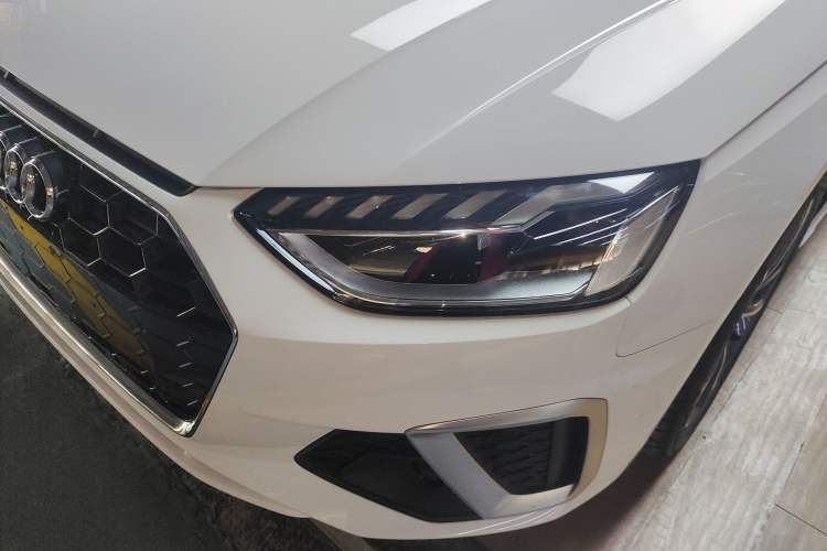 Used Audi A4L 2022 40 TFSI Fashion Dynamic Model
