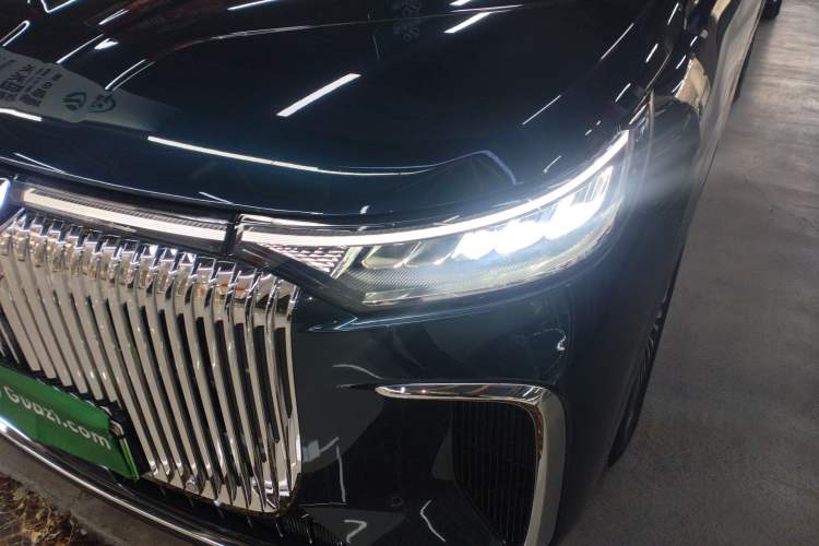 Used VOYAH Dream 2025 PHEV Four-Wheel-Drive Flagship Kunpeng Edition Left Front Headlight