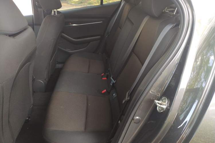 Used Mazda 3 Axela 2021 2.0L Automatic ZhiXuan Edition Left Rear Seat