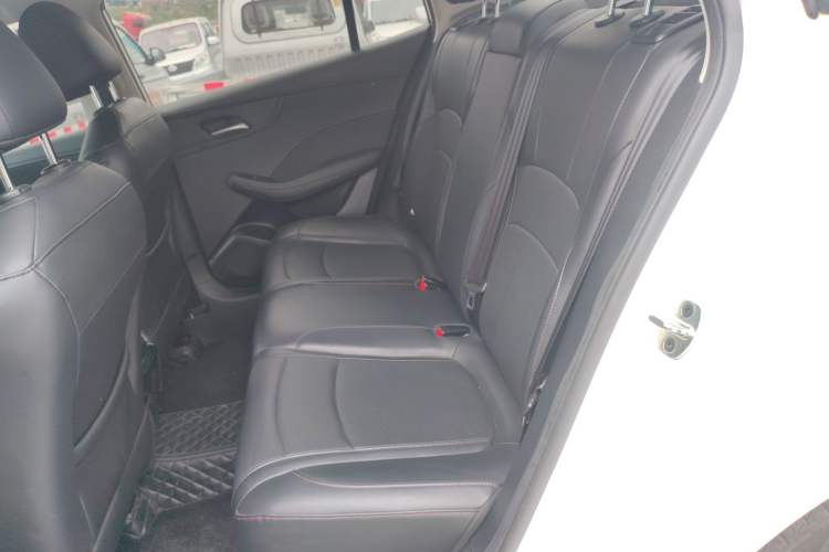 Used Roewe i5 2023 1.5L CVT Luxury Edition
