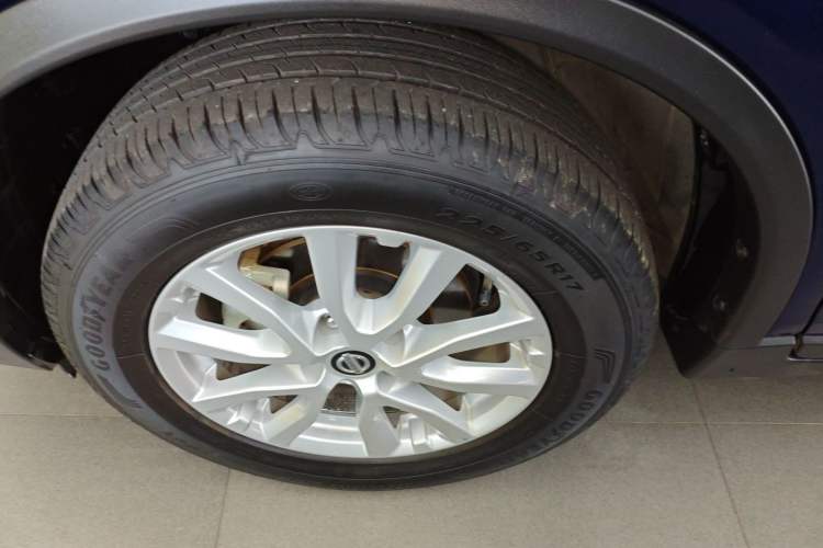 Used Nissan X-Trail 2019 2.0L CVT Smart Connect Comfort Edition 2WD
