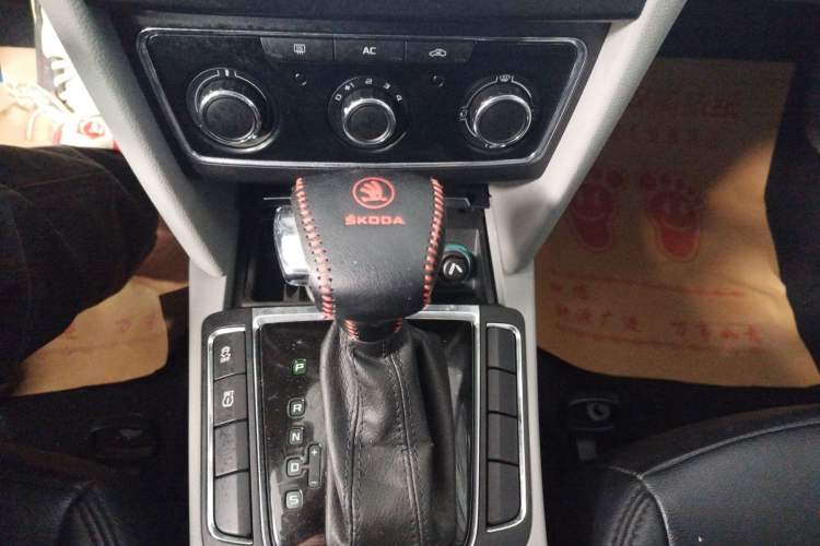 Used Skoda Superb 2012 1.4TSI DSG Zhiya Edition
