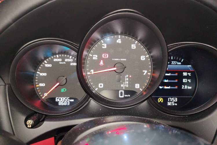 Used Porsche Macan 2018 Macan 2.0T