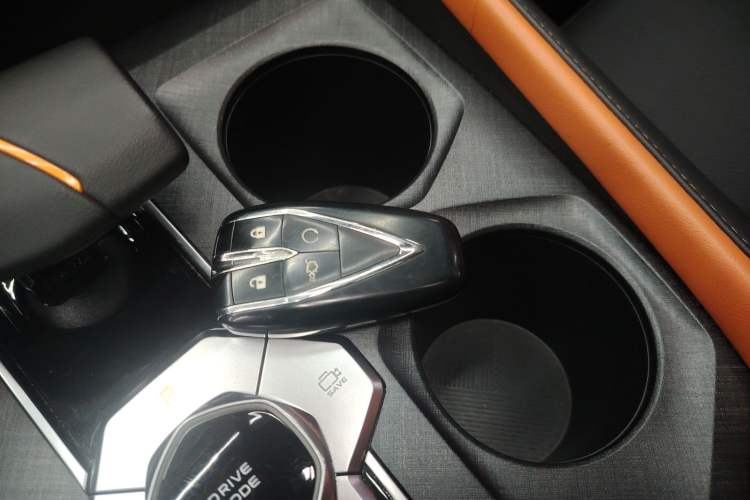 Used CHANGAN UNI-V iDD 2023 ZhiDian iDD 1.5T 113km Smart & Fun Version Vehicle Key