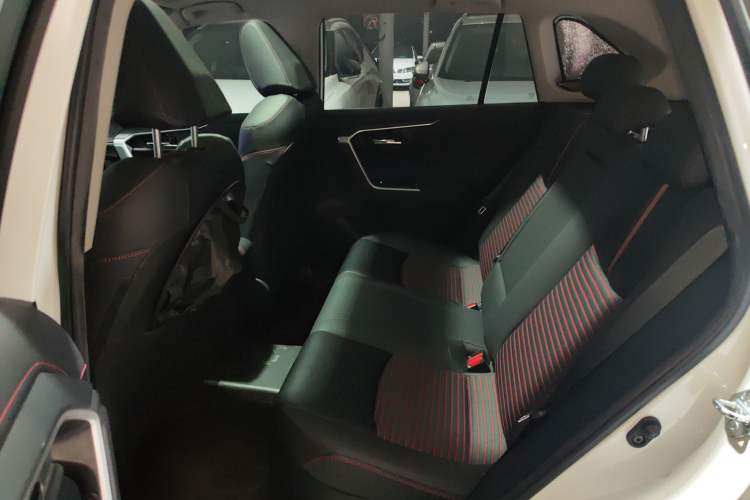 Used Toyota RAV4 Rongfang Plug-in Hybrid 2021 2.5L 4x4 Flagship Pro
