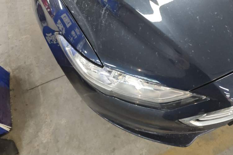 Used Ford Mondeo 2017 EcoBoost 180 Stylish Model Right Front Headlight