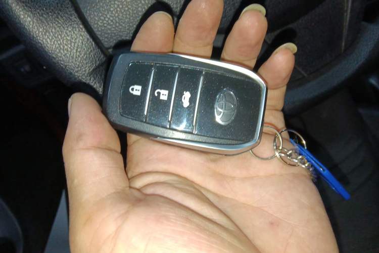 Used Toyota YARiS L Zhi Xuan 2020 X-Trail X 1.5L CVT Leading Edition
