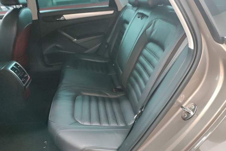 Used Volkswagen Passat 2014 1.8TSI DSG Prestige Edition