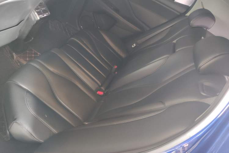 Used Acura CDX 2016 1.5T Two-Wheel Drive Deluxe Edition