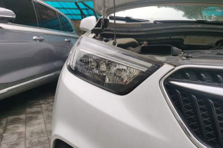 Used Buick Encore 2017 18T Automatic Two-Wheel Drive Urban Leading Model