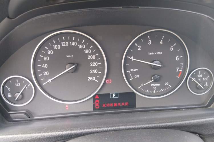 Used BMW 3 Series 2016 320Li Ambition Model
