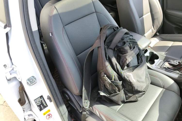 Used CHANGAN CS75 2017 Shangkui Edition 1.5T Automatic Fengyue Model
