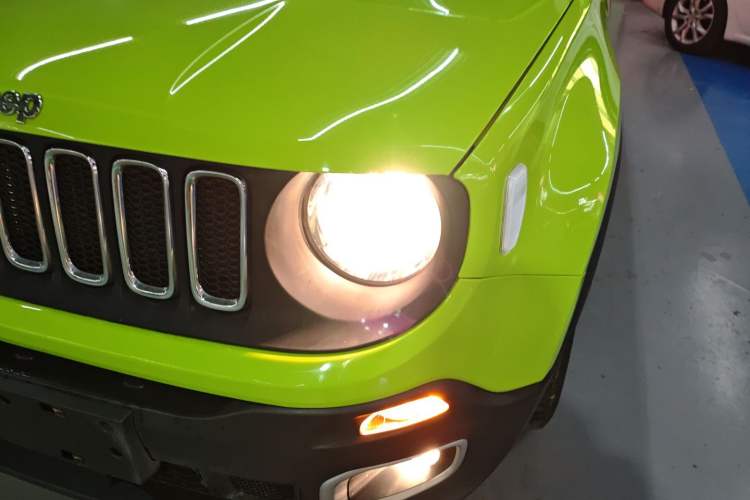 Used Jeep Renegade 2017 180T Automatic Jingneng Edition Left Front Headlight