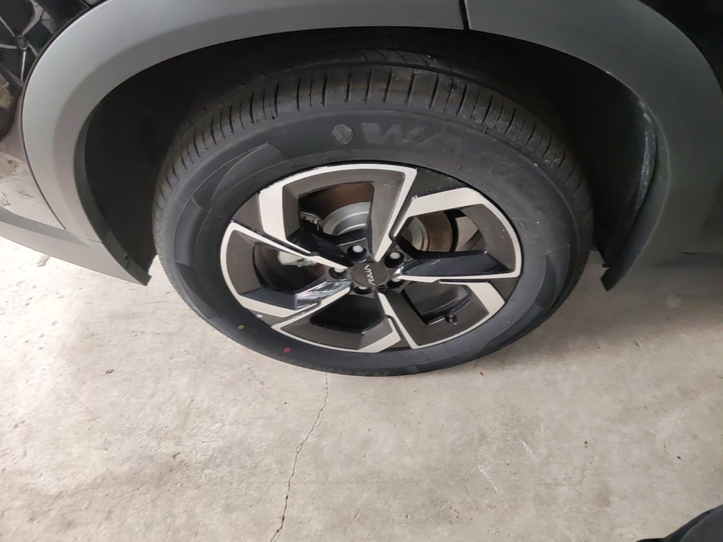 Dongfeng Aeolus L7 New Energy 2026 Model 530 Leisure Edition — снимка 11