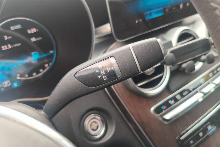 Used Mercedes-Benz GLC 2021 GLC 300 L 4MATIC Dynamic Model Gear Lever