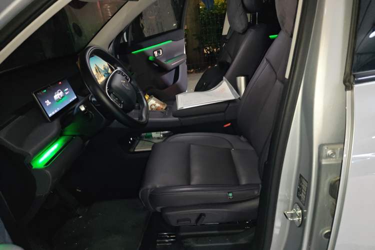 Used Leapmotor C16 2024 Range-Extended 200 Luxury Edition