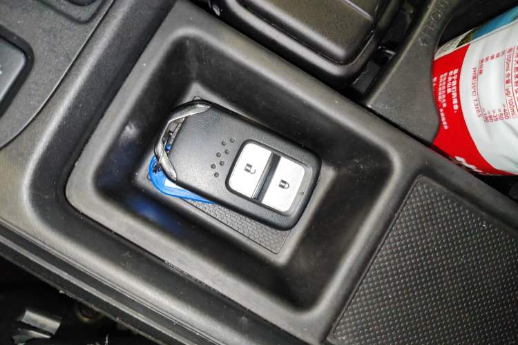 Used Honda CR-V 2015 2.4L two-wheel drive luxury version
