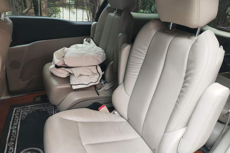 Used Buick GL8 2014 3.0L GT Luxury Business Haoya Edition