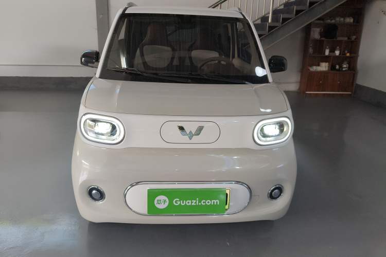 Used Wuling Hongguang MINIEV 2024 3rd Generation 215km Advanced Version