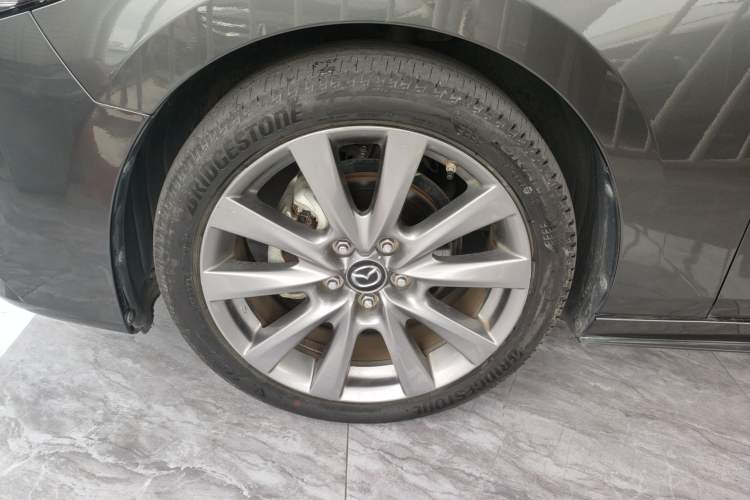 Used Mazda 3 Axela 2020 2.0L Automatic Zhiya Edition Exterior 4