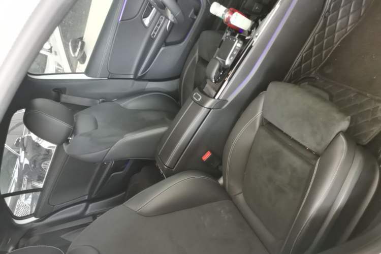 Used Mercedes-Benz A-Class 2022 Revised Version A 200 L Sport Sedan Fashionable Style