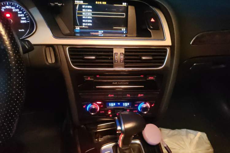 Used Audi A4L 2013 35 TFSI Automatic Technology Edition
