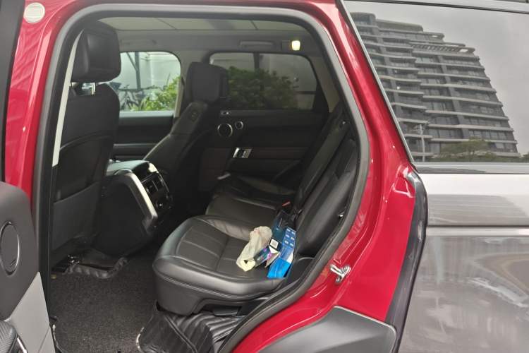 Used Land Rover Range Sport 2018 3.0 SC V6 HSE DYNAMIC Left Rear Seat