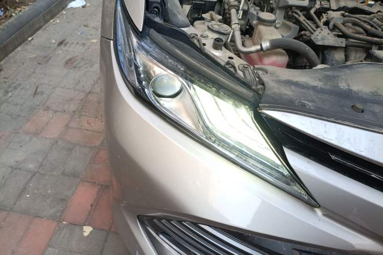 Used Toyota Camry 2018 Dual-Engine 2.5 HG Luxury Edition