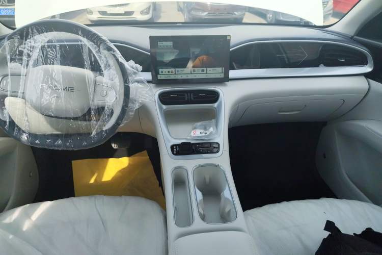 Used Geely Galaxy Geome 2026 Model 310km Youth Edition Audio And AC Panel