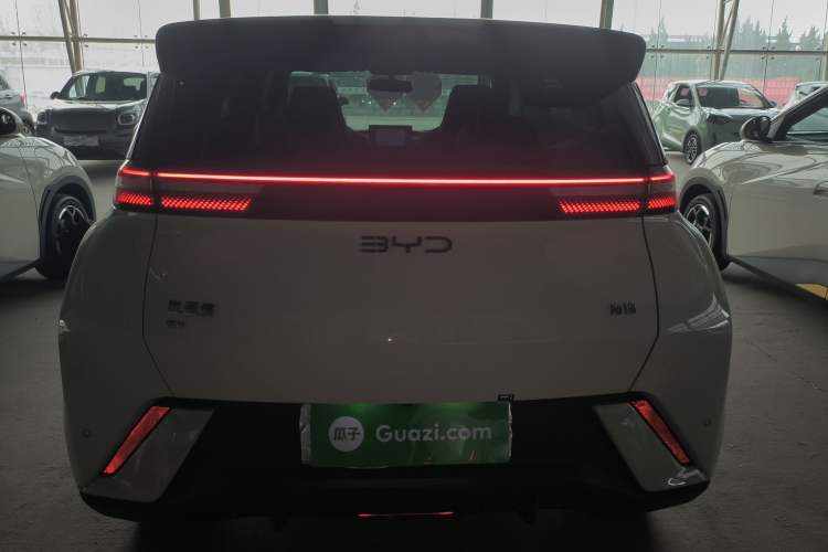 Used BYD Seagull 2025 305 km Free Version
