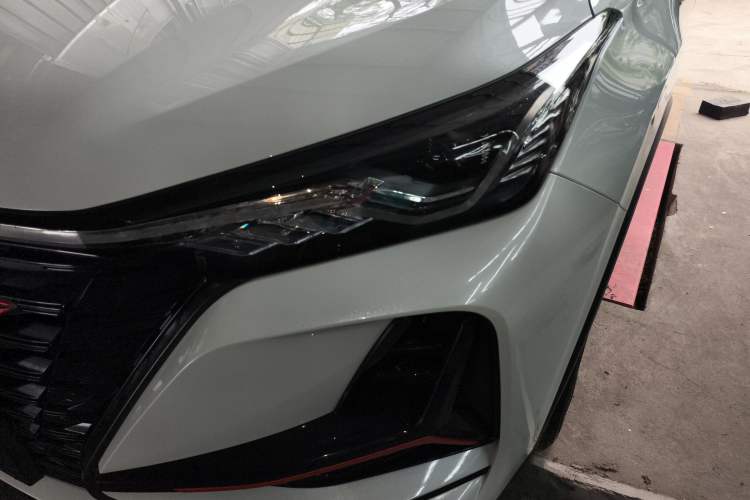 Used CHANGAN CS75 PLUS 2022 1.5T Automatic Luxury Model Left Front Headlight