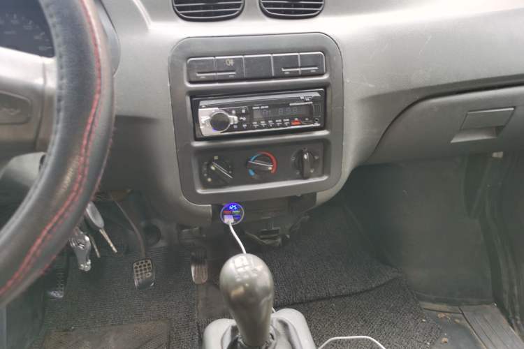 Used Wuling Zhiguang 2013 1.0L Practical Version