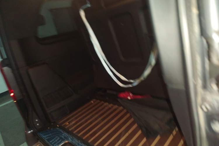 Used Mercedes-Benz V-Class 