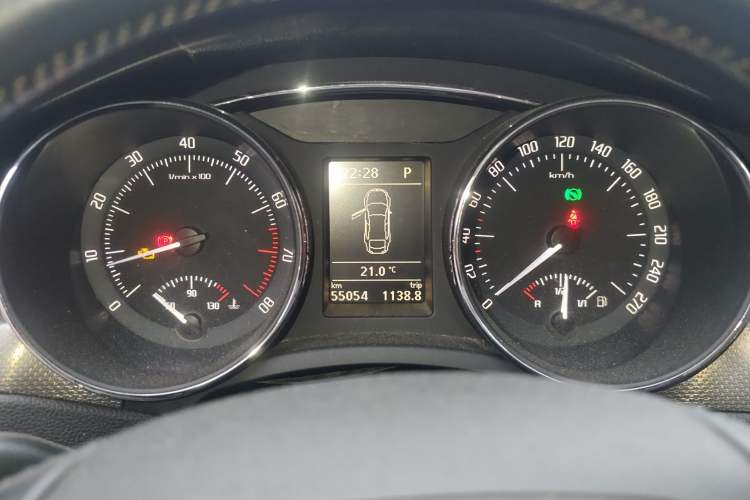Used Skoda Superb 2012 1.8TSI Automatic Prestige Edition Instrument Cluster