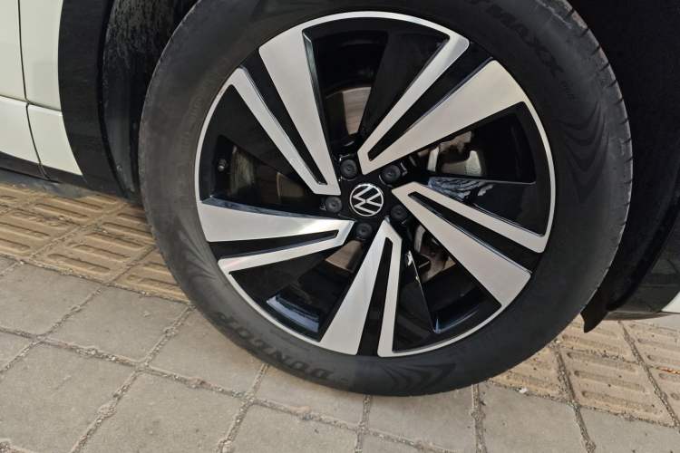 Used Volkswagen Tavendor 2023 380TSI Four-Wheel Drive R-Line Cruise Edition