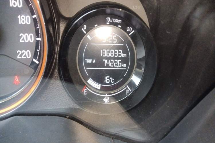 Used Honda XR-V 2015 1.8L EXi CVT Comfort Version
