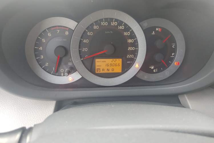 Used Toyota RAV4 2009 2.4L Automatic Luxury Edition
