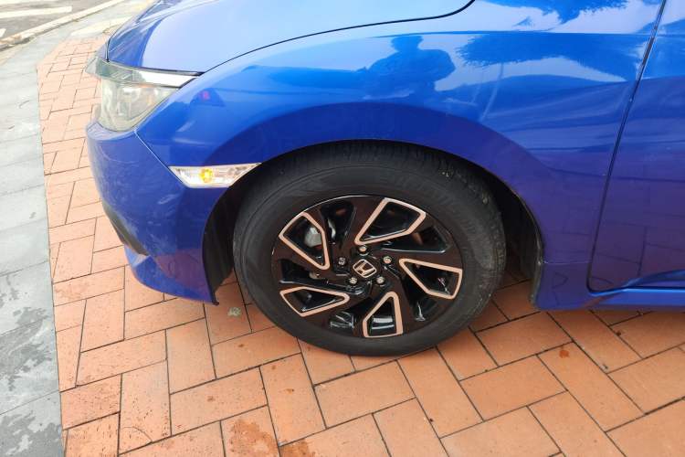 Used Honda Civic 2016 220TURBO CVT Luxury Edition