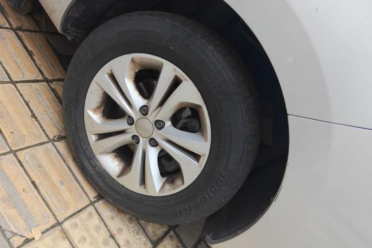 Used Jinbei F50 2017 1.6L Manual Luxury Model