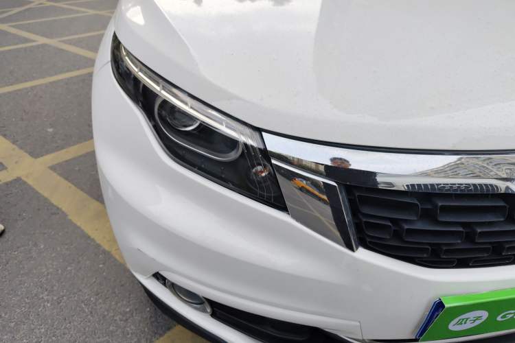 Used Qoros 5 2017 1.6T Automatic Prestige Model
