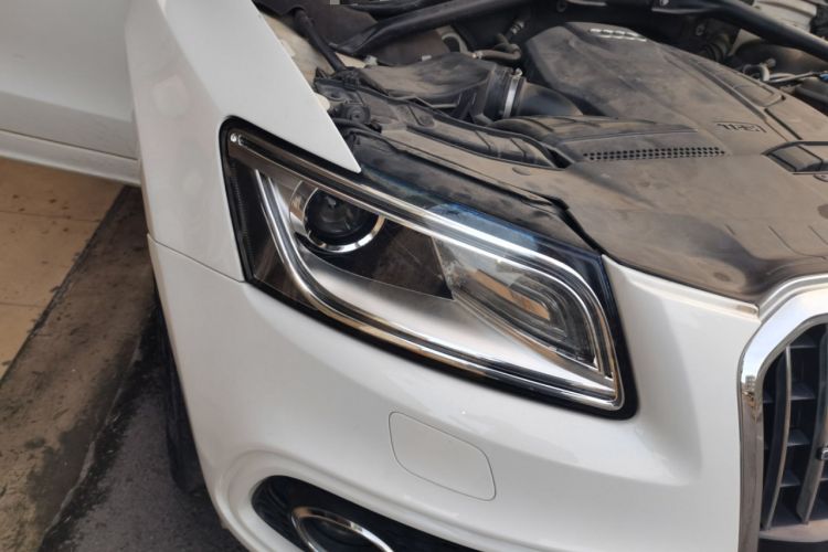 Used Audi Q5 2017 Plus 40 TFSI Ambition Model
