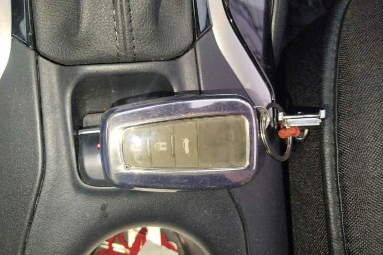 Used Toyota Levin 2022 185T CVT Luxury Edition
