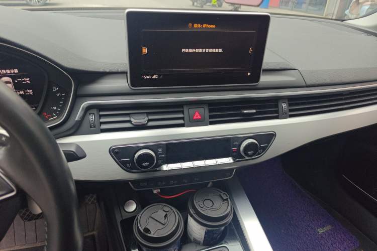 Used Audi A4L 2019 40 TFSI Fashion Edition China VI Emission Standard