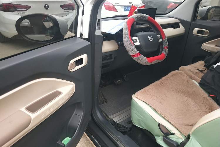 Used Chery QQ Ice Cream 2025 205km Qi Energy Version