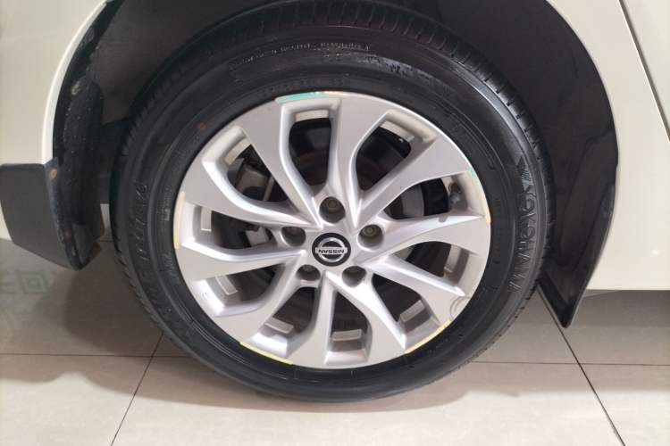 Used Nissan Sylphy 2022 Classic 1.6XL CVT Luxury Edition Right Rear Wheel Hub